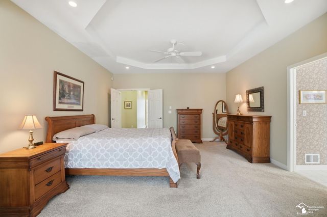 3158 Deer Creek Drive, Lambertville, MI 48144