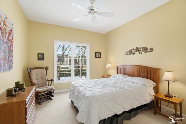 3158 Deer Creek Drive, Lambertville, MI 48144