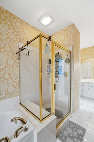 3158 Deer Creek Drive, Lambertville, MI 48144