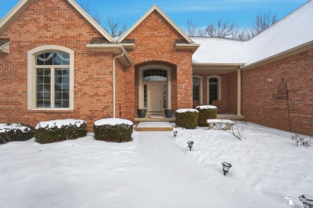 3158 Deer Creek Drive, Lambertville, MI 48144