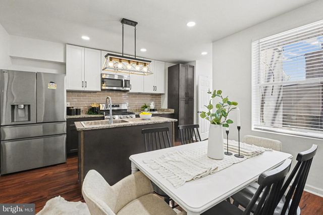 805 E 34TH ST, Baltimore, MD 21218