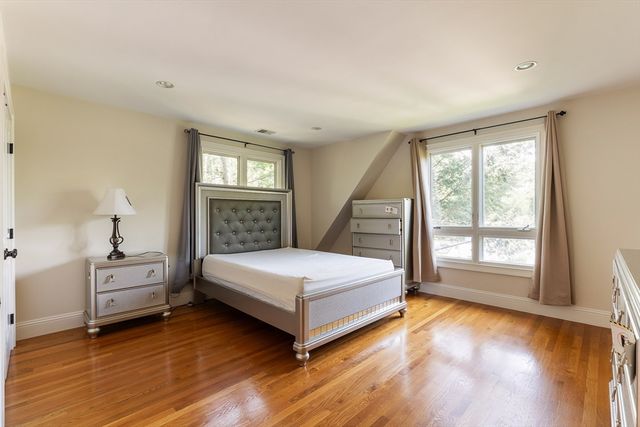 103 Levbert Rd 103, Newton, MA 02459