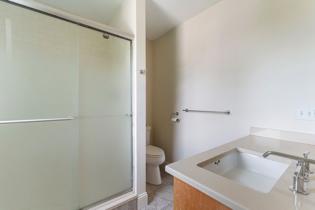 103 Levbert Rd 103, Newton, MA 02459