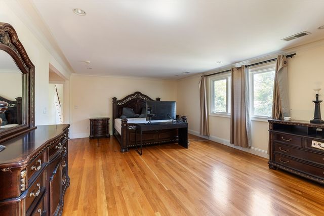 103 Levbert Rd 103, Newton, MA 02459