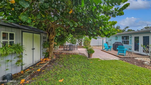 121 E Yelkca Terrace, Edgewater, FL 32132