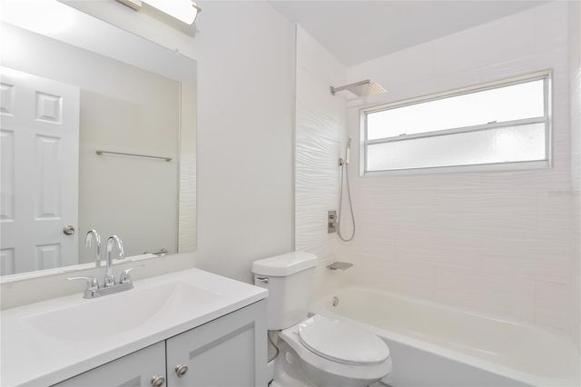 304 SIR LAWRENCE DRIVE, Sanford, FL 32773