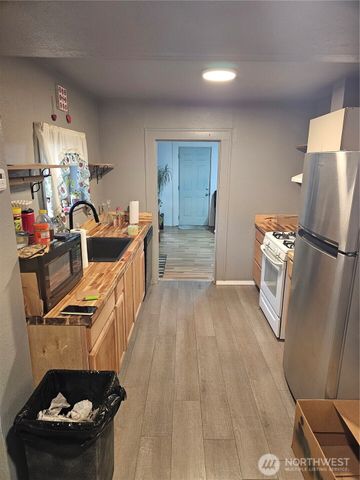 1332 Central Blvd, Centralia, WA 98531