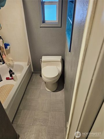 1332 Central Blvd, Centralia, WA 98531