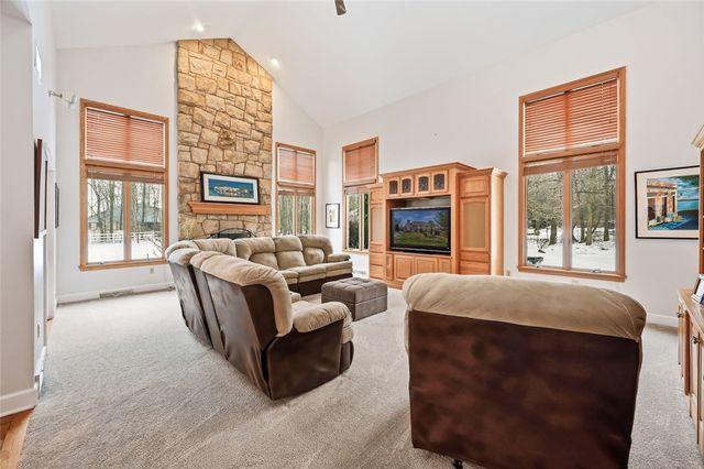 4506 Whippoorwill Drive, Hermitage, PA 16148