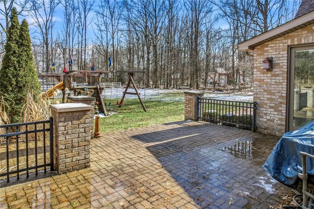 4506 Whippoorwill Drive, Hermitage, PA 16148