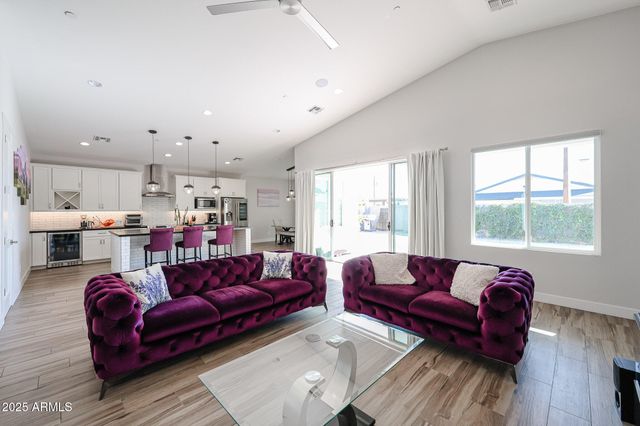 8503 E AMELIA Avenue, Scottsdale, AZ 85251