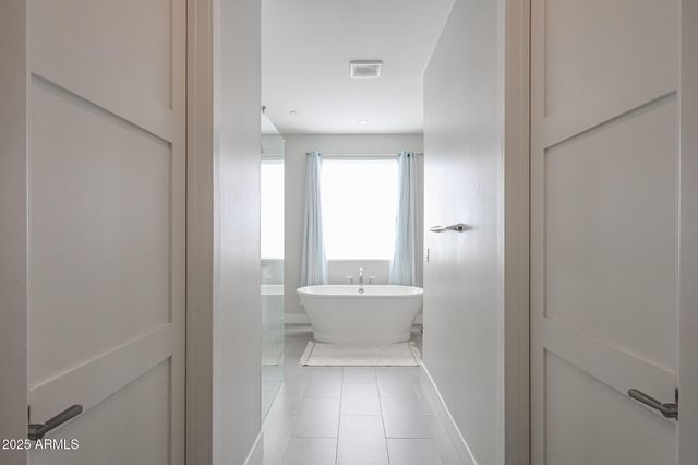 8503 E AMELIA Avenue, Scottsdale, AZ 85251