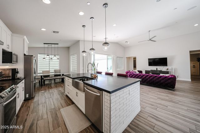 8503 E AMELIA Avenue, Scottsdale, AZ 85251