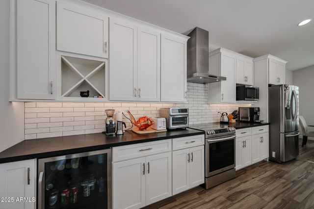 8503 E AMELIA Avenue, Scottsdale, AZ 85251