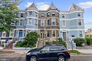 2032 N CAPITOL STREET, Washington, DC 20002