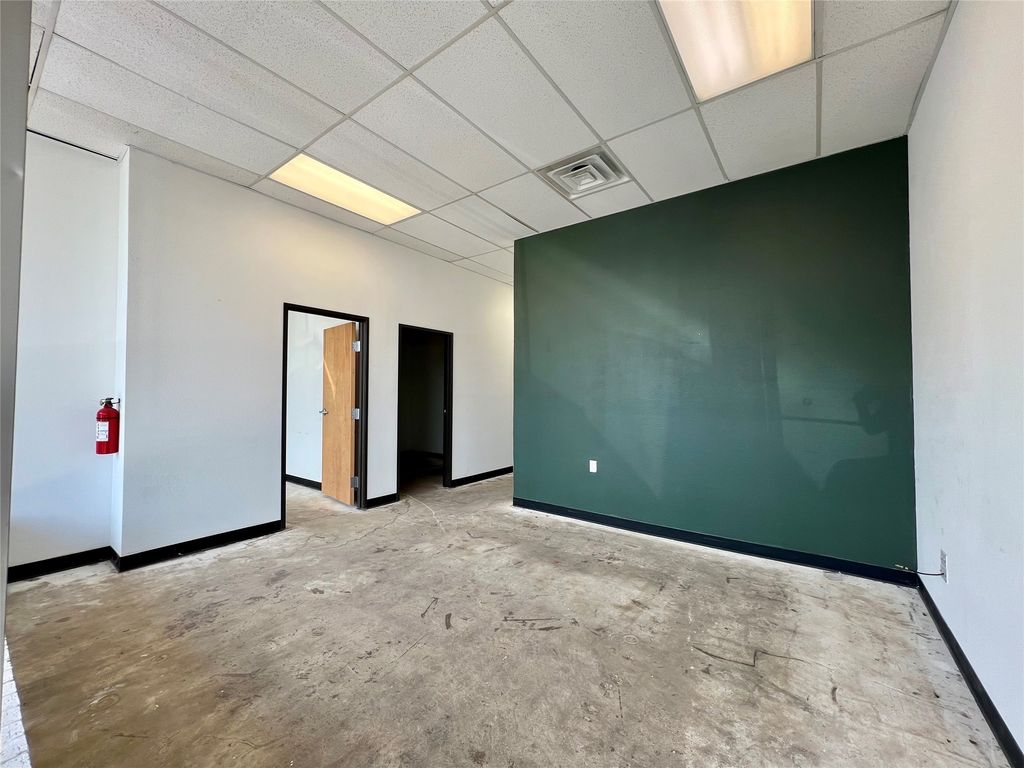 1414 S Main Street 1404 B, Weatherford, TX 76086