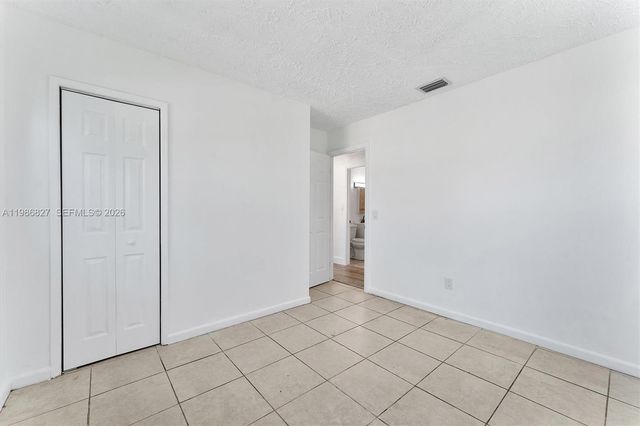 550 NW 17th St, Pompano Beach, FL 33060