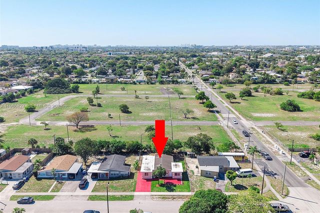 550 NW 17th St, Pompano Beach, FL 33060