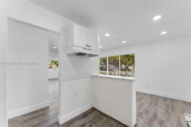 550 NW 17th St, Pompano Beach, FL 33060