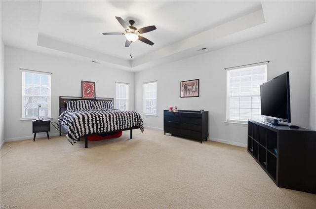 2954 Greenwood DR, Portsmouth, VA 23701