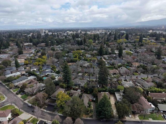 339 Waverley Street, Menlo Park, CA 94025
