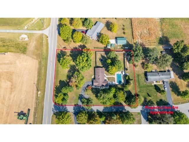 953 Earl Drive, Upland, IN 46989