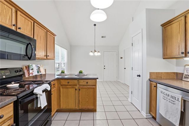 317 Hemington Way, Sugar Hill, GA 30518