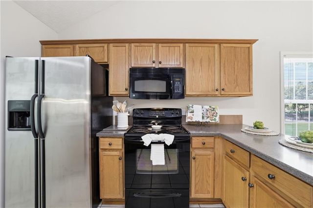 317 Hemington Way, Sugar Hill, GA 30518