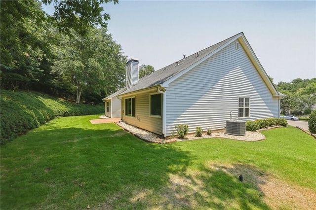 317 Hemington Way, Sugar Hill, GA 30518
