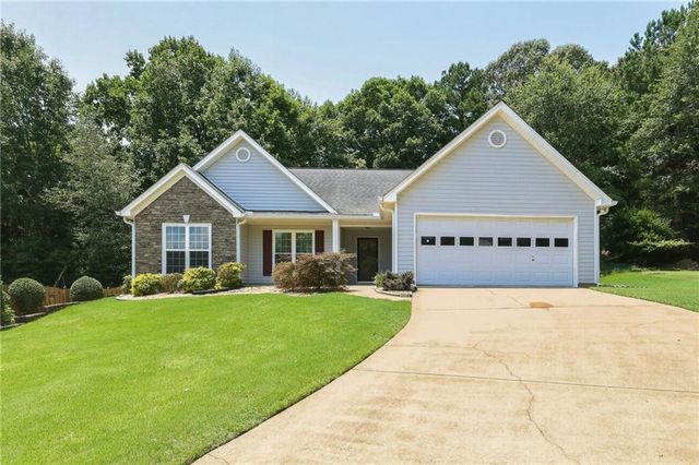 317 Hemington Way, Sugar Hill, GA 30518