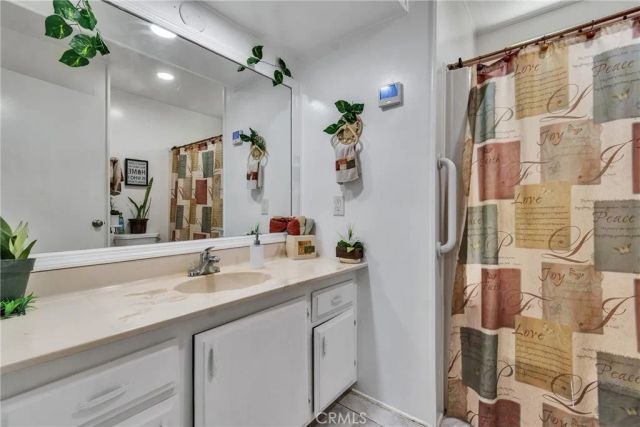 320 N. PARK VISTA 64, Anaheim, CA 92806