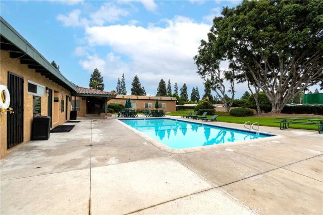 320 N. PARK VISTA 64, Anaheim, CA 92806