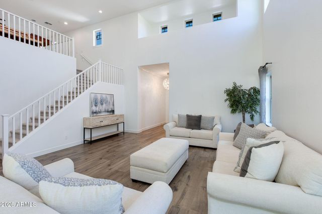 13323 W JESSE RED Drive, Peoria, AZ 85383