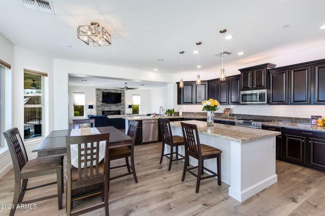 13323 W JESSE RED Drive, Peoria, AZ 85383