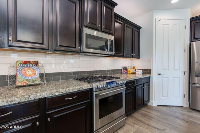 13323 W JESSE RED Drive, Peoria, AZ 85383