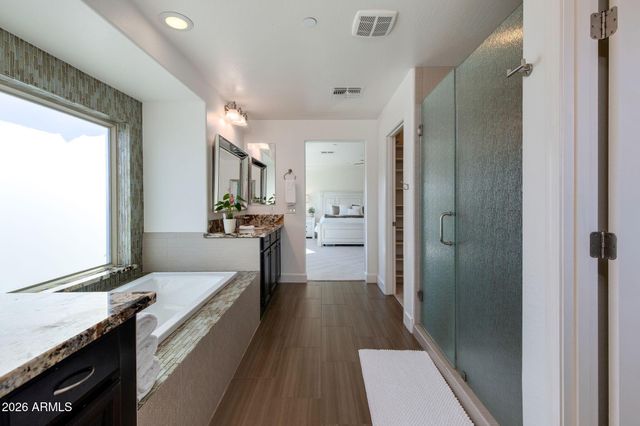 13323 W JESSE RED Drive, Peoria, AZ 85383