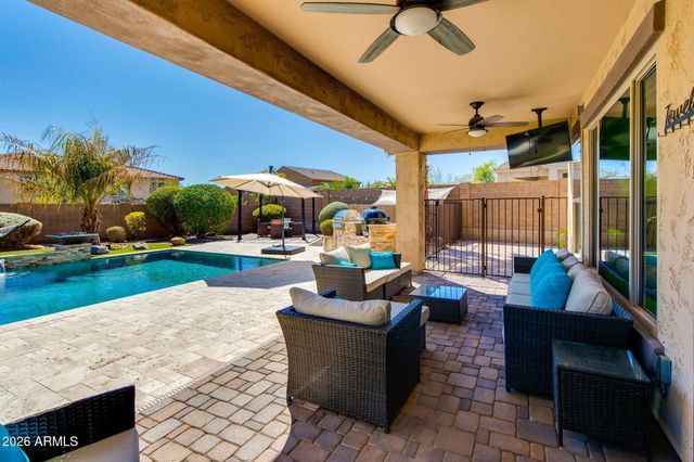 13323 W JESSE RED Drive, Peoria, AZ 85383