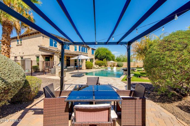 13323 W JESSE RED Drive, Peoria, AZ 85383