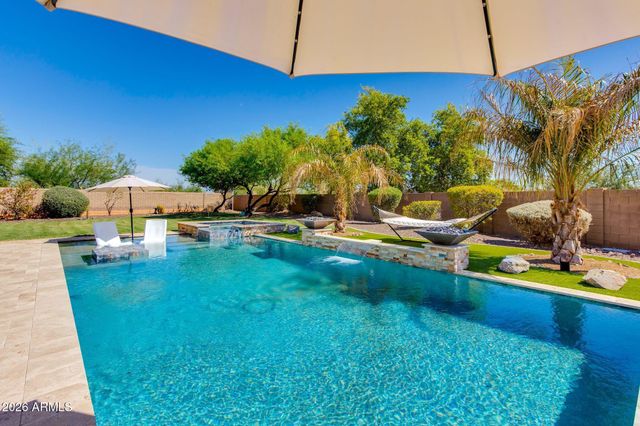 13323 W JESSE RED Drive, Peoria, AZ 85383