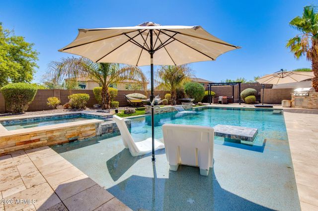 13323 W JESSE RED Drive, Peoria, AZ 85383