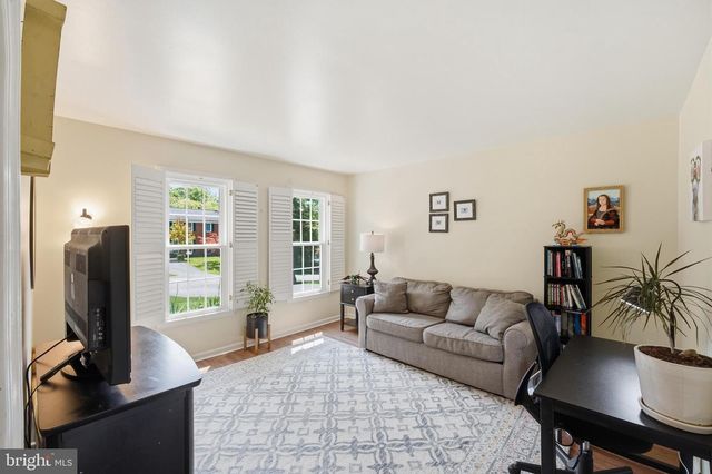 15108 CENTERGATE DR, Silver Spring, MD 20905