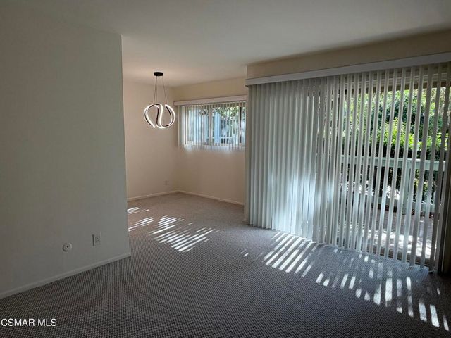 4720 Park Granada 210, Calabasas, CA 91302