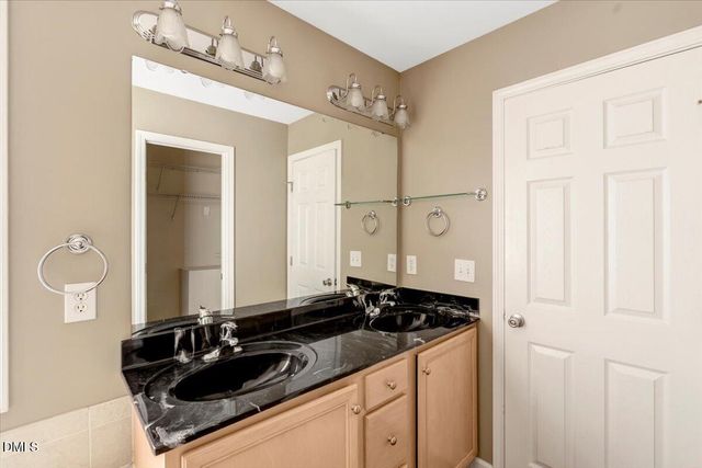 6021 Four Townes Lane, Raleigh, NC 27616