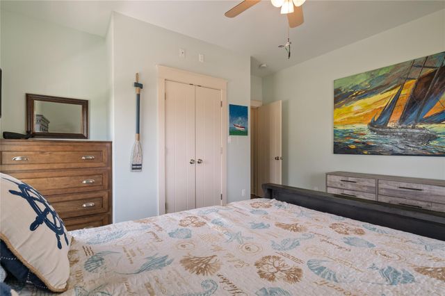 2585 Tide Drive, Crystal Beach, TX 77650