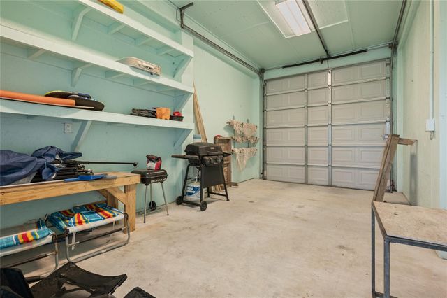 2585 Tide Drive, Crystal Beach, TX 77650