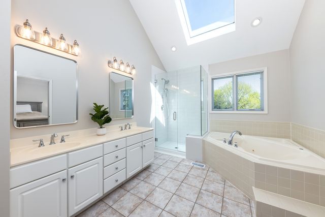 1407 Grommon Road, Naperville, IL 60564