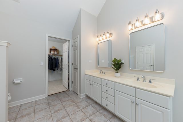 1407 Grommon Road, Naperville, IL 60564