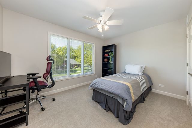 1407 Grommon Road, Naperville, IL 60564