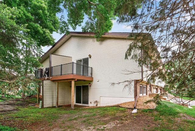 5955 Fernwood Street, Shoreview, MN 55126