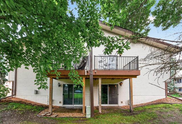 5955 Fernwood Street, Shoreview, MN 55126